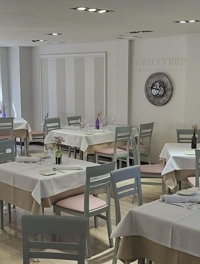 Salón superior del Restaurante Graccurris de Alfaro